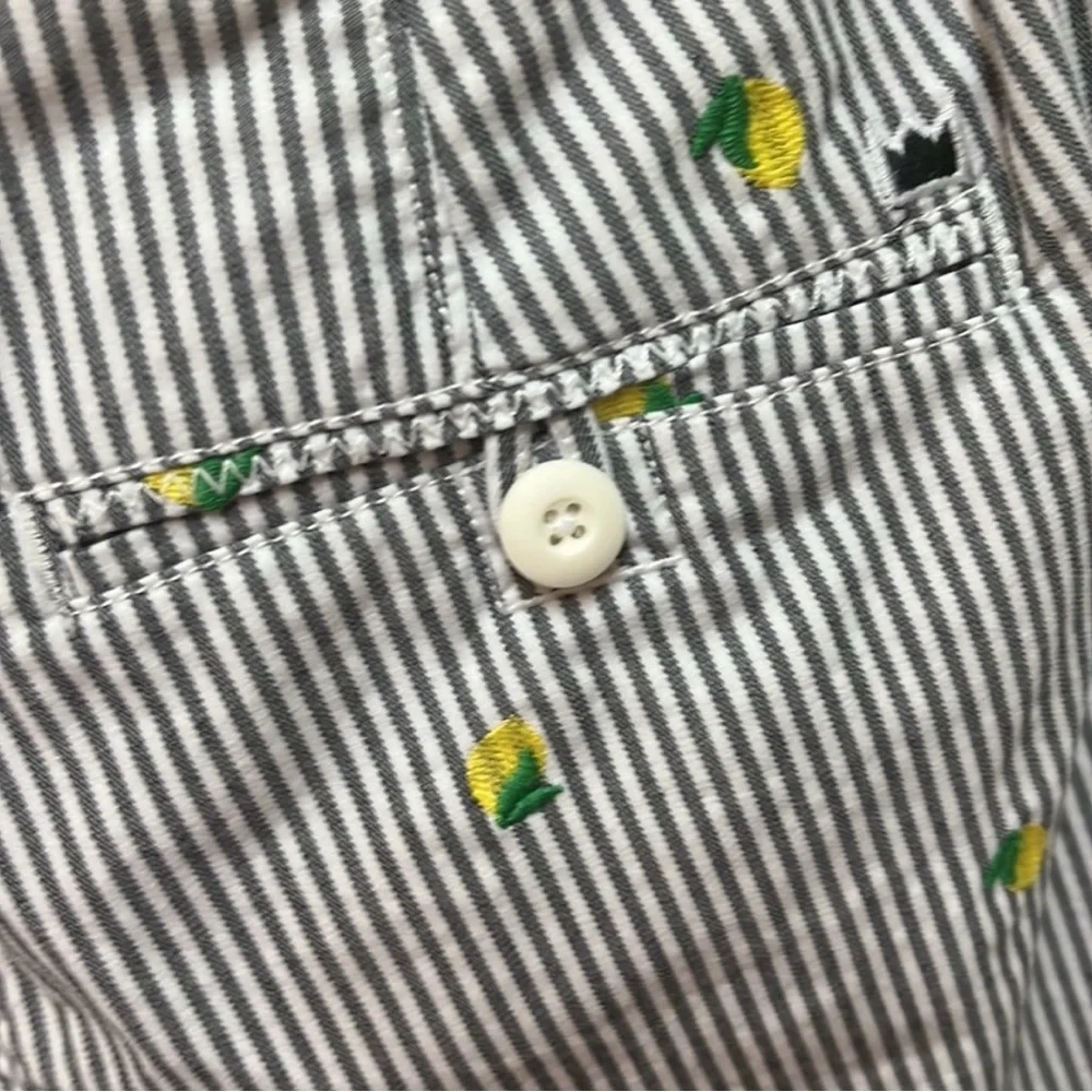 ☀️2/$25 Crown & Ivy shorts w/ lemon embroidered - Picture 6 of 7